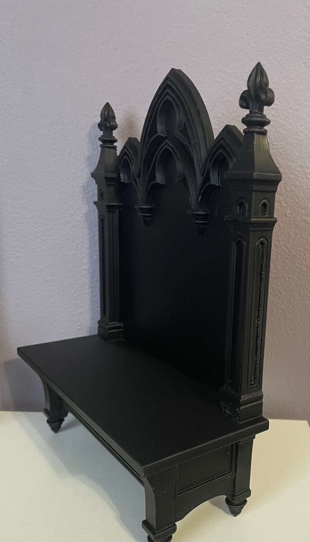 Gothic Cathedral Mini Shelf – Dark Altar Display for Jewelry, Crystals, or Witchy Decor – Black 3D Printed Occult Shelf