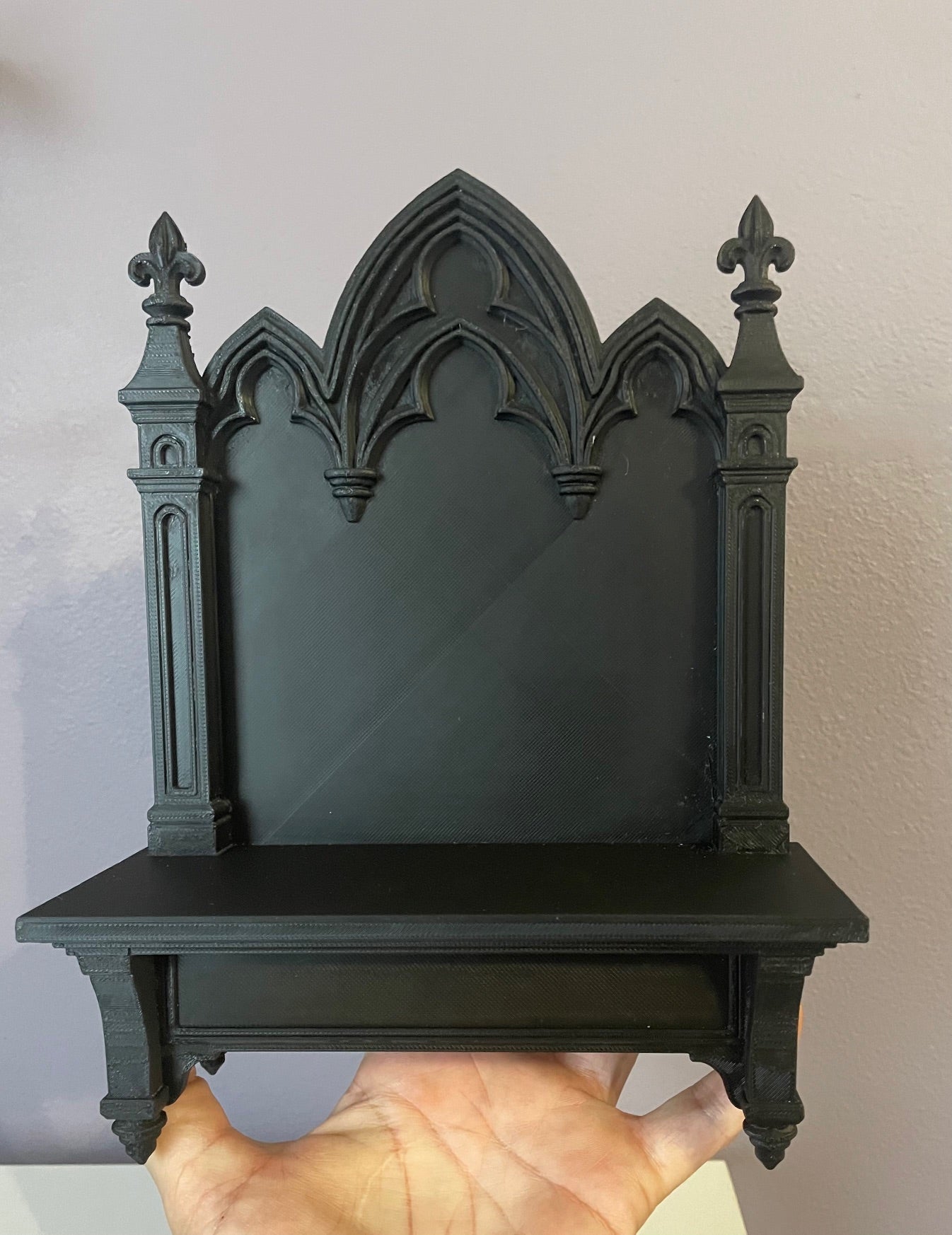 Gothic Cathedral Mini Shelf – Dark Altar Display for Jewelry, Crystals, or Witchy Decor – Black 3D Printed Occult Shelf